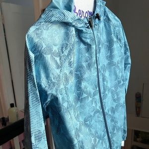 ASICS PR Lyte outerwear Med windbreaker/ sports raincoat